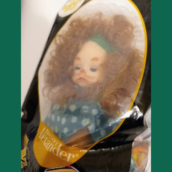 Madame Alexander 'Wizard Of Oz' "Cowardly Lion" McDonald's Toy - Picture 3 of 6